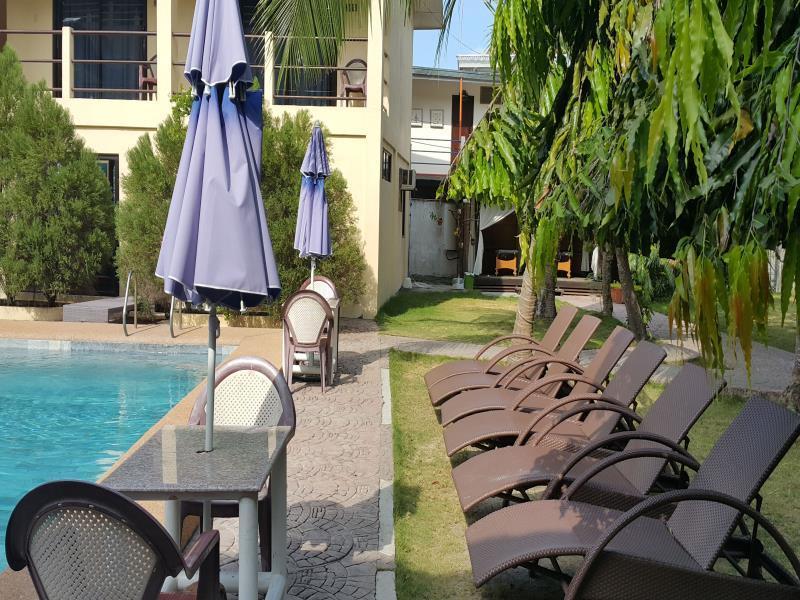 ลา ลากูนา บีช คลับ&ศูนย์ดำน้ำ Hotel ปูแอร์โตกาเลรา ภายนอก รูปภาพ